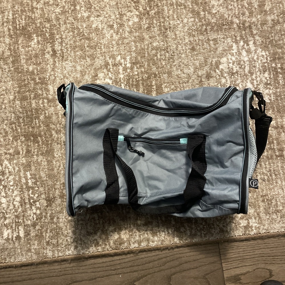 Protege 20" Collapsible Sport Travel Duffel Bag Gray & Teal Polyester
